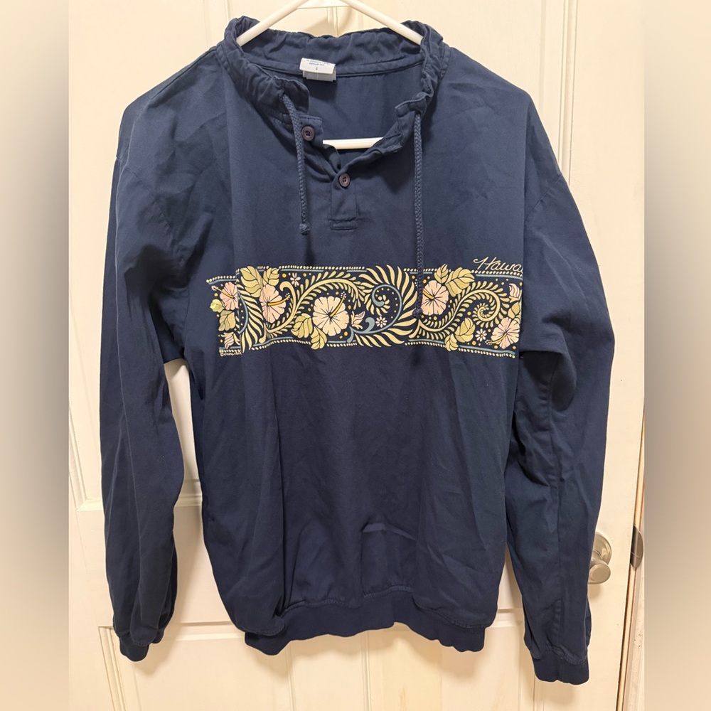 Navy Blue Floral women’s pullover shirt
